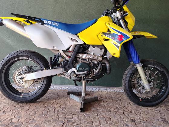 SUZUKI DR-Z 400E SUZUKI DR-Z 400E
